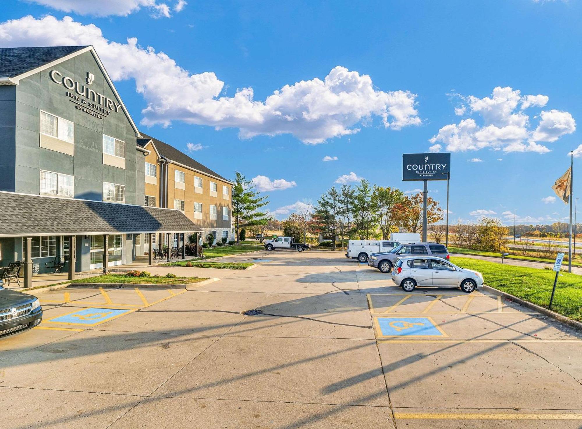 Country Inn & Suites By Radisson, Decatur, Il Luaran gambar