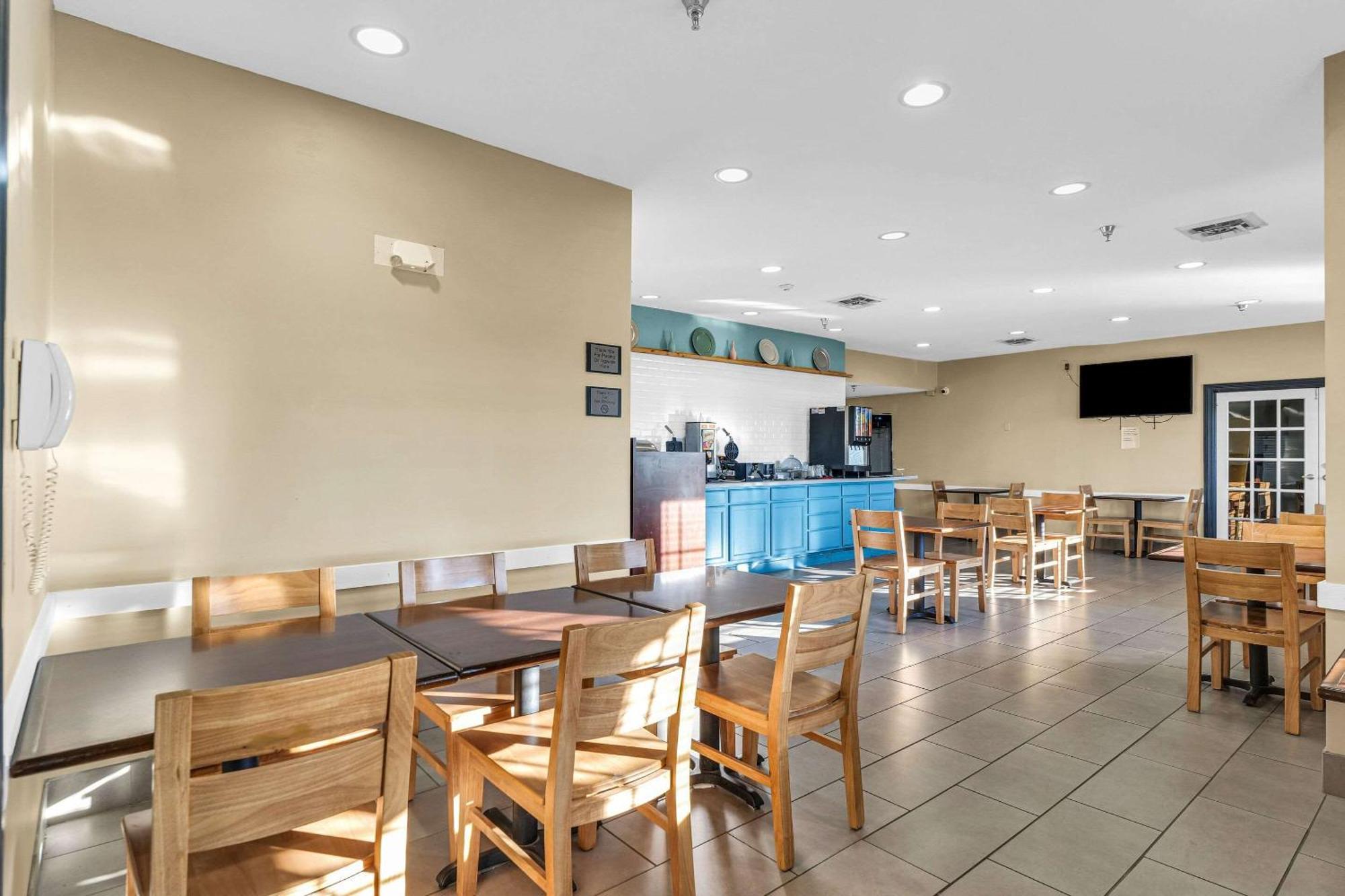 Country Inn & Suites By Radisson, Decatur, Il Luaran gambar