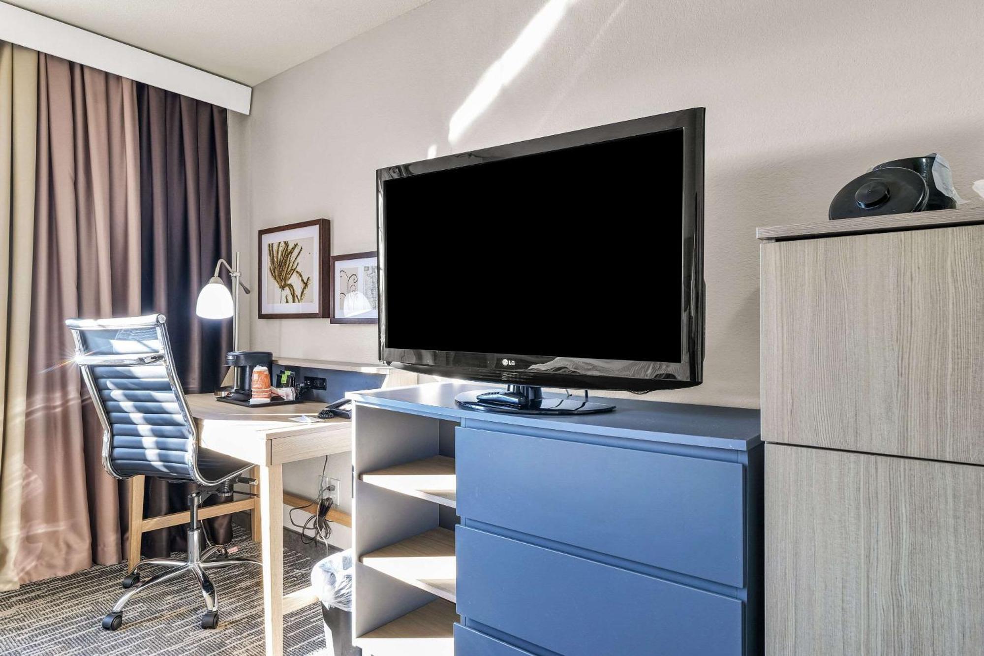 Country Inn & Suites By Radisson, Decatur, Il Luaran gambar