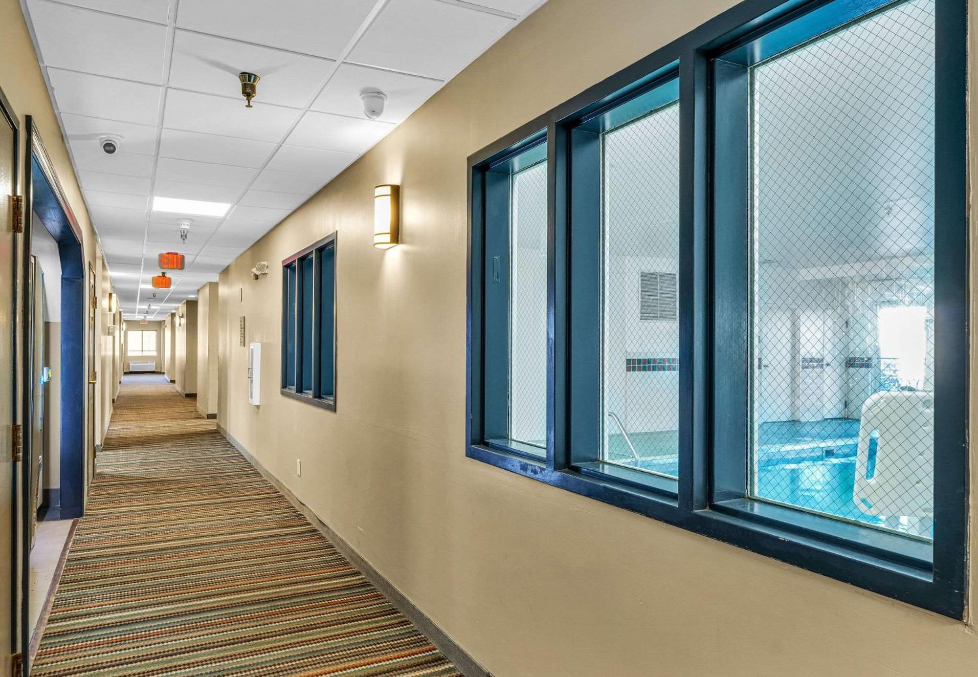 Country Inn & Suites By Radisson, Decatur, Il Luaran gambar