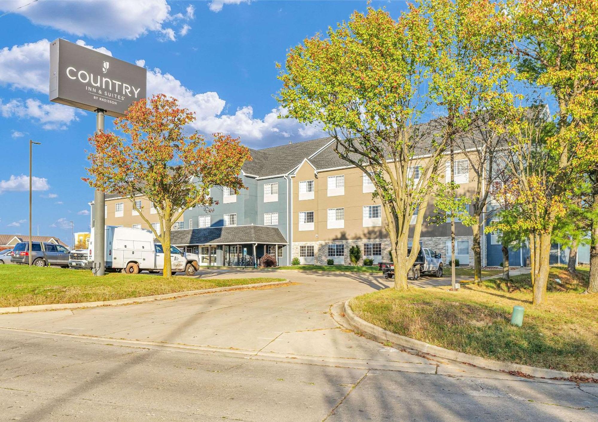 Country Inn & Suites By Radisson, Decatur, Il Luaran gambar
